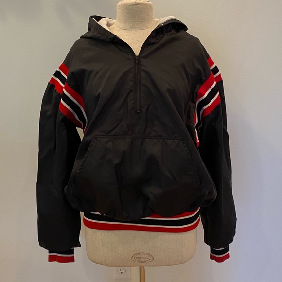 Birdie by Richard Leslie Other - Vintage Birdie by Richard A Leslie Black Hooded Pullover Jacket w Hood / Size L